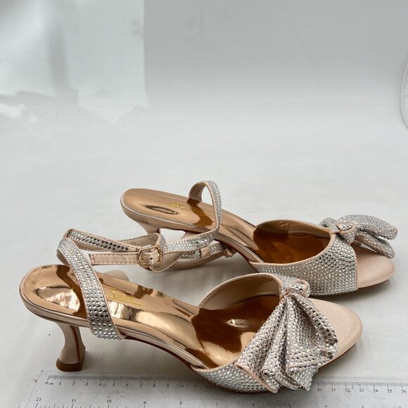 Elegant Rhinestone Embellished Sandals - Picture 4 of 8